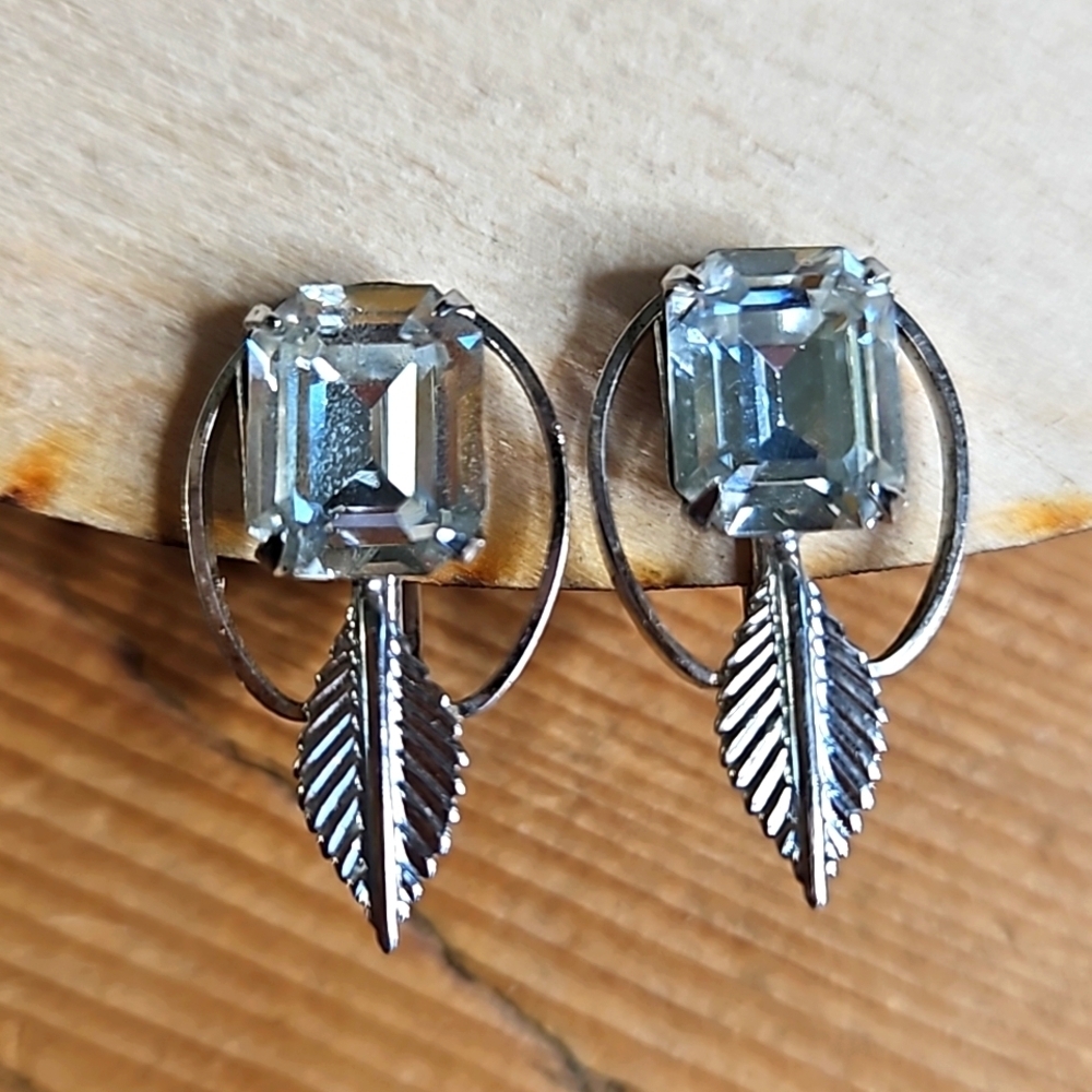 Vintage Van Dell Sterling Silver Clear Rhinestone Screwback Earrings